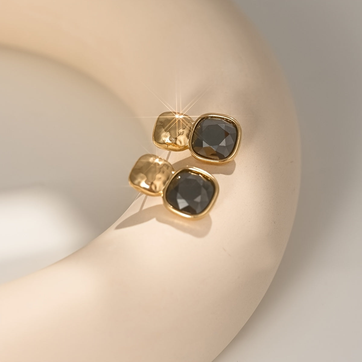 Elegant Geometric Gold Tone Square Earrings
