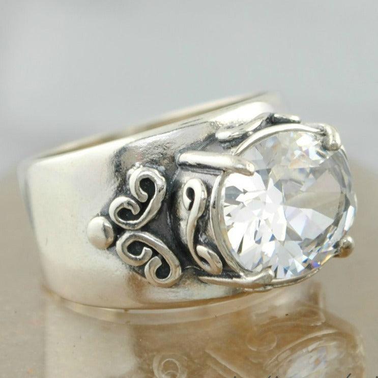 Vintage Single Stone Eye Candy Silver Ring